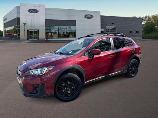 Venetian Red Pearl 2018 Subaru Crosstrek 2.0i Premium