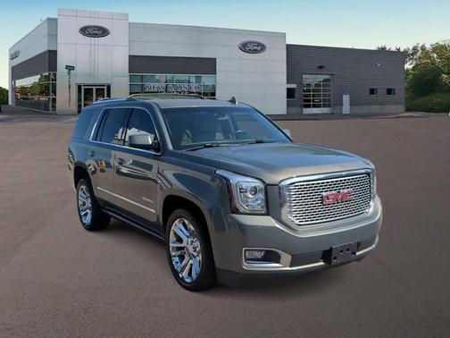 2017 GMC Yukon Denali