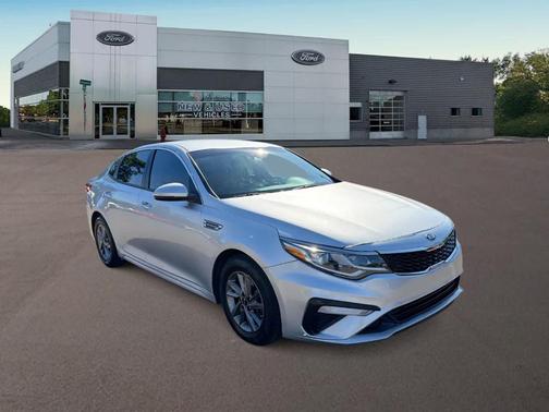 Sparkling Silver 2020 Kia Optima LX