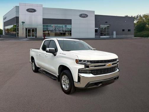 Summit White 2020 Chevrolet Silverado 1500 LT