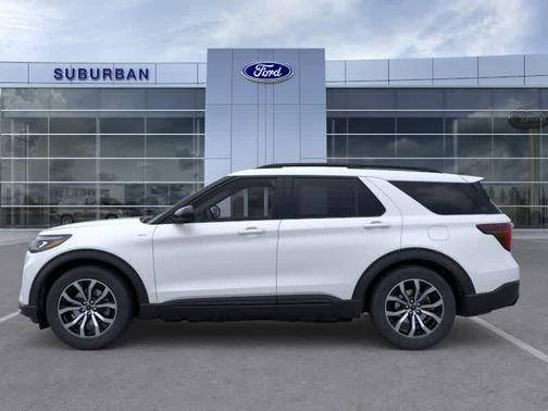 Star White 2026 Ford Explorer ST-Line