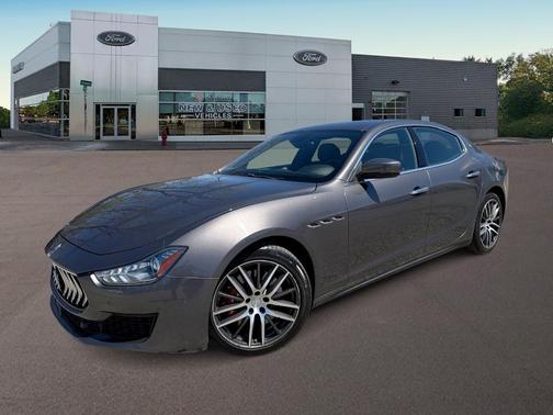 Gray 2019 Maserati Ghibli S Q4