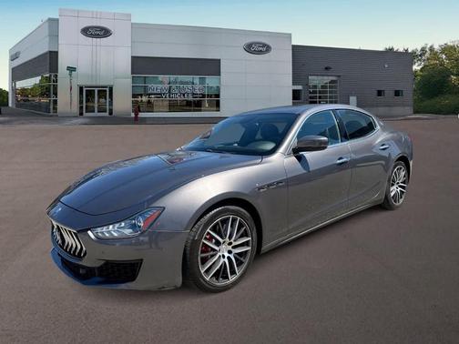 Gray 2019 Maserati Ghibli S Q4