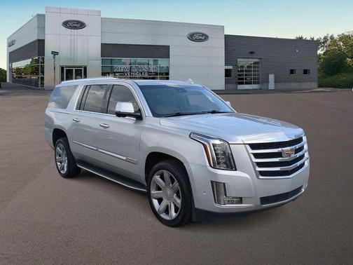 2020 Cadillac Escalade ESV Luxury