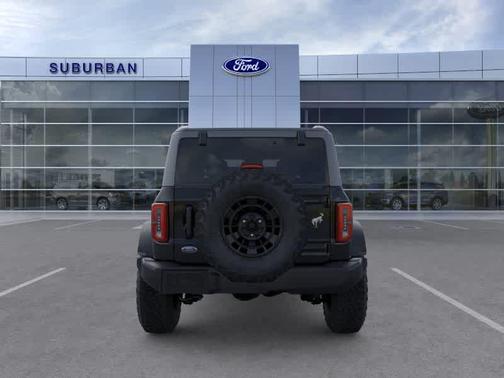 Shadow Black 2026 Ford Bronco Outer Banks