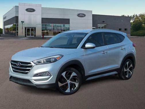 2018 Hyundai TUCSON SE