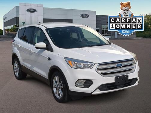 Oxford White 2019 Ford Escape SE