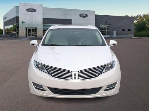 2015 Lincoln MKZ Base