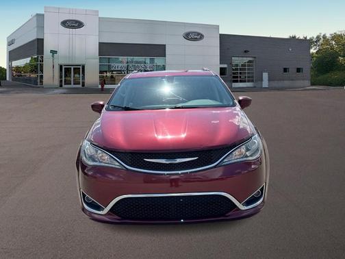 2018 Chrysler Pacifica Touring-L Plus