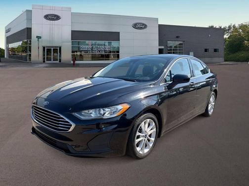Black Metallic 2020 Ford Fusion SE