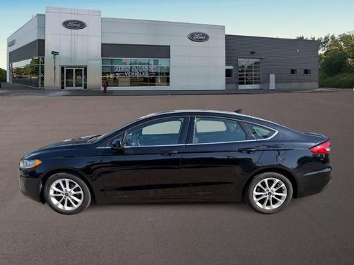 Black Metallic 2020 Ford Fusion SE