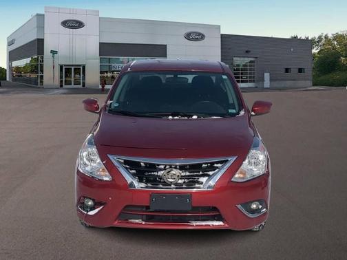 2019 Nissan Versa 1.6 SV