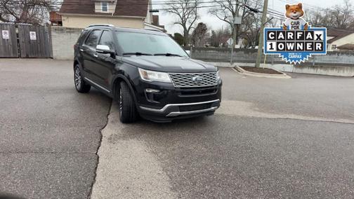 Shadow Black 2018 Ford Explorer Platinum