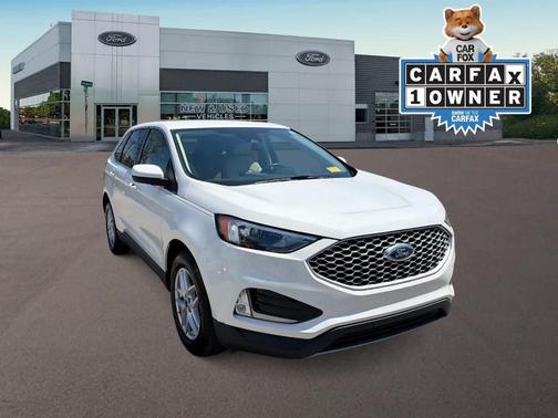 White Metallic 2023 Ford Edge SEL