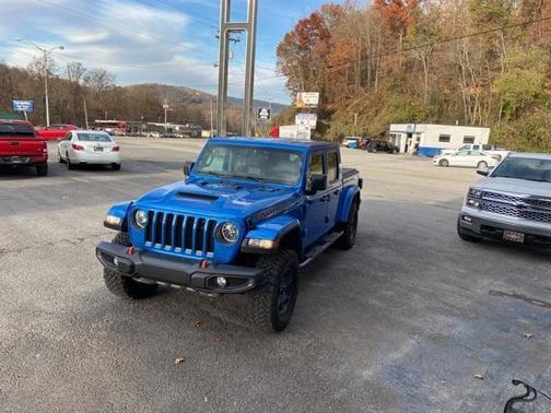 Photo 5 of 16 of 2021 Jeep Gladiator Mojave
