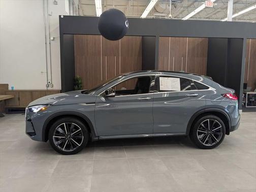 2023 INFINITI QX55 LUXE