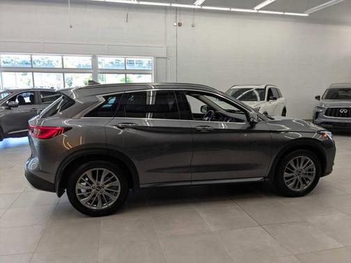 2024 INFINITI QX50 LUXE AWD