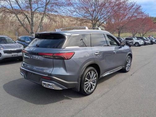 2022 INFINITI QX60 SENSORY
