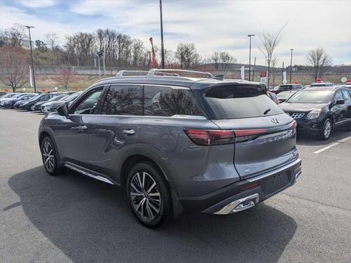 2022 INFINITI QX60 SENSORY