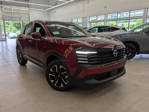 2025 Nissan Kicks SV