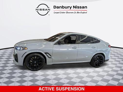 2025 BMW X6 M Base