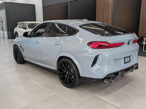 2025 BMW X6 M Base
