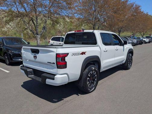 2024 Nissan Frontier PRO-4X