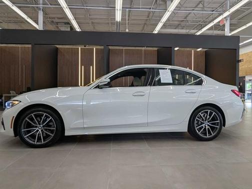 2021 BMW 330 xDrive