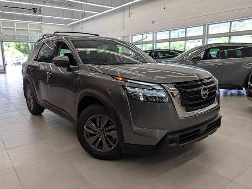 2025 Nissan Pathfinder SV 4WD