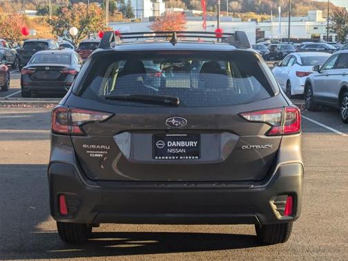 2022 Subaru Outback Base