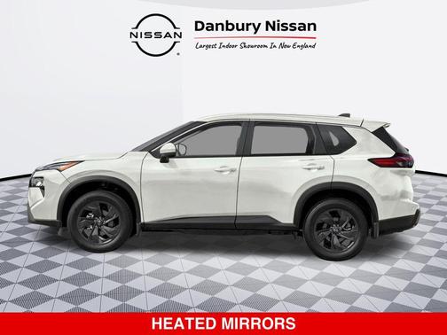 Everest White Pearl Tricoat 2026 Nissan Rogue SV