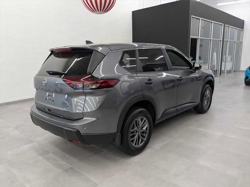 2025 Nissan Rogue S
