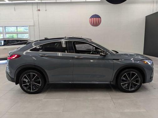 2023 INFINITI QX55 LUXE