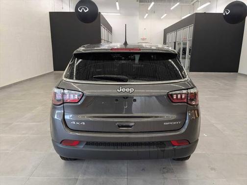 2022 Jeep Compass Sport