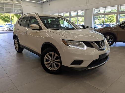 2015 Nissan Rogue SV