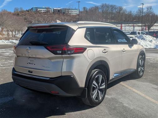 2021 Nissan Rogue SL