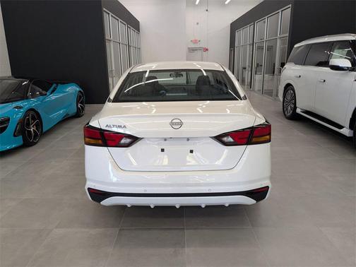 2023 Nissan Altima S FWD