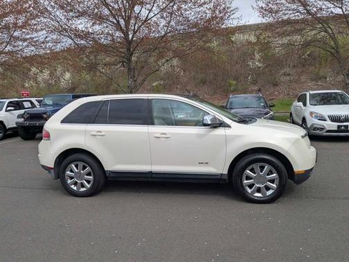 2007 Lincoln MKX Base