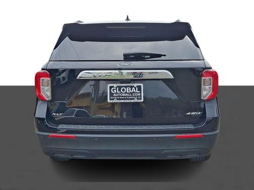 Agate Black Metallic 2023 Ford Explorer XLT