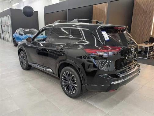 2025 Nissan Rogue Platinum