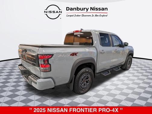 Boulder Gray Pearl 2025 Nissan Frontier PRO-4X