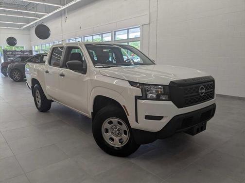 2022 Nissan Frontier S