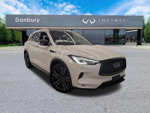 2022 INFINITI QX50 LUXE AWD