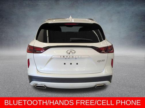 2022 INFINITI QX50 LUXE AWD