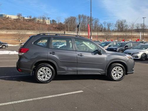 2022 Subaru Forester Base