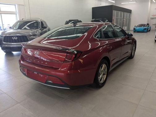 2023 Hyundai SONATA SE