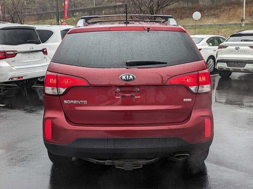 2015 Kia Sorento LX
