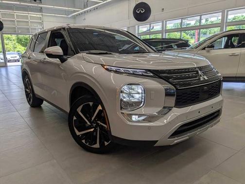 2024 Mitsubishi Outlander SE 2.5 S-AWC