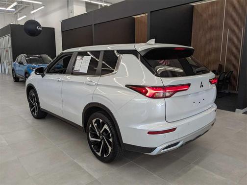 2024 Mitsubishi Outlander SE 2.5 S-AWC