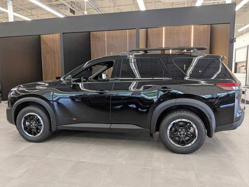 2025 Nissan Pathfinder Rock Creek 4WD